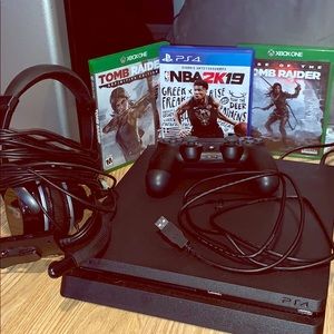 PlayStation 4, Games, Accessories